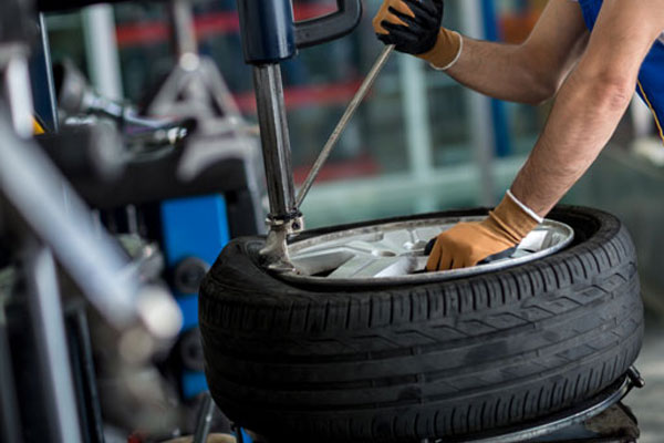 Tyre-Fitting